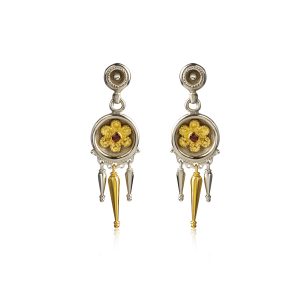 16.022.005.S0 Petite Daisy Garnet Earrings - ''RIZES''