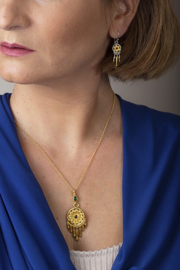 Grande Earrings Daisy Garnet - ''RIZES''